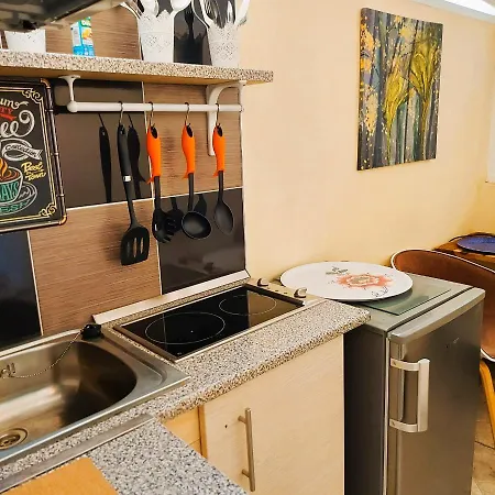 Cheap Studio, Wifi Free Adeje House 펜션 아데제