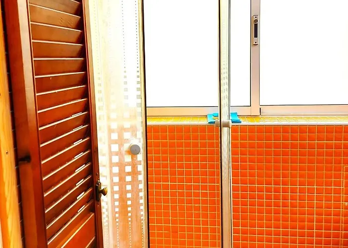 Vakantiehuis Cheap Studio, Wifi Free Adeje House *